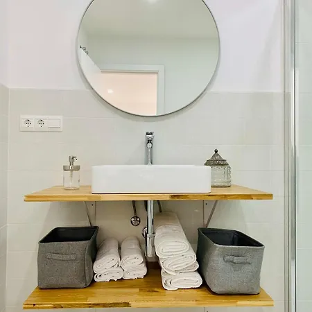 Shr046 Moderno En El Centro De Nerja